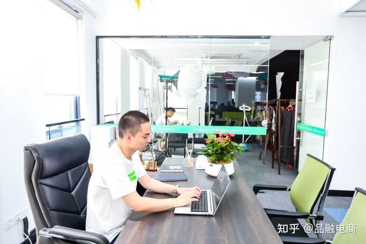 淘宝开店是否会显示借呗欠款(淘宝借呗突然没有了)