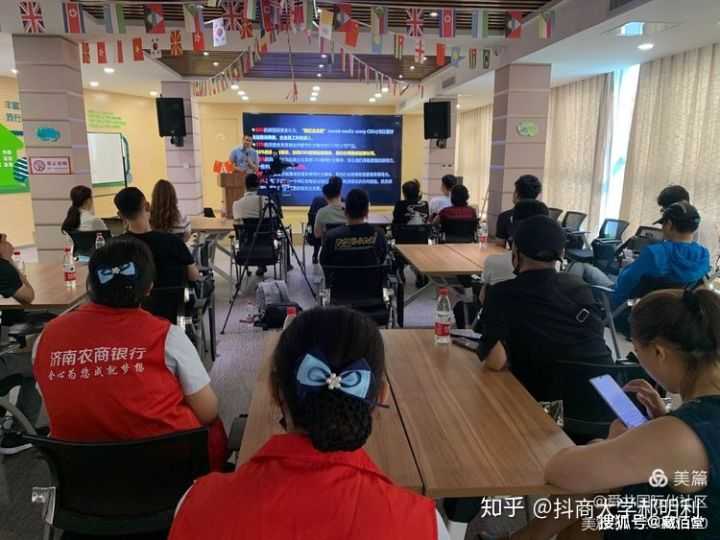 直通车数据哪里看(直通车图在哪看)