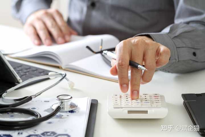为什么说网站排名波动是正常的事情。