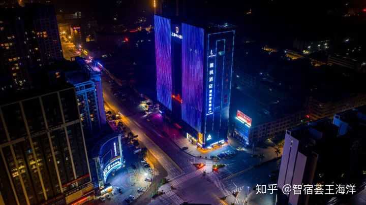 面对 ChatGPT 冲击，营销人需要 Whale Harbor 来革命