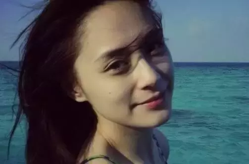 为什么抖音关注了别人会自动取消怎么办(取消对你的关注的原因)