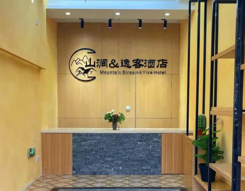 9 个最佳 B2B 营销策略和示例 9 个最佳 B2B 营销策略和示例